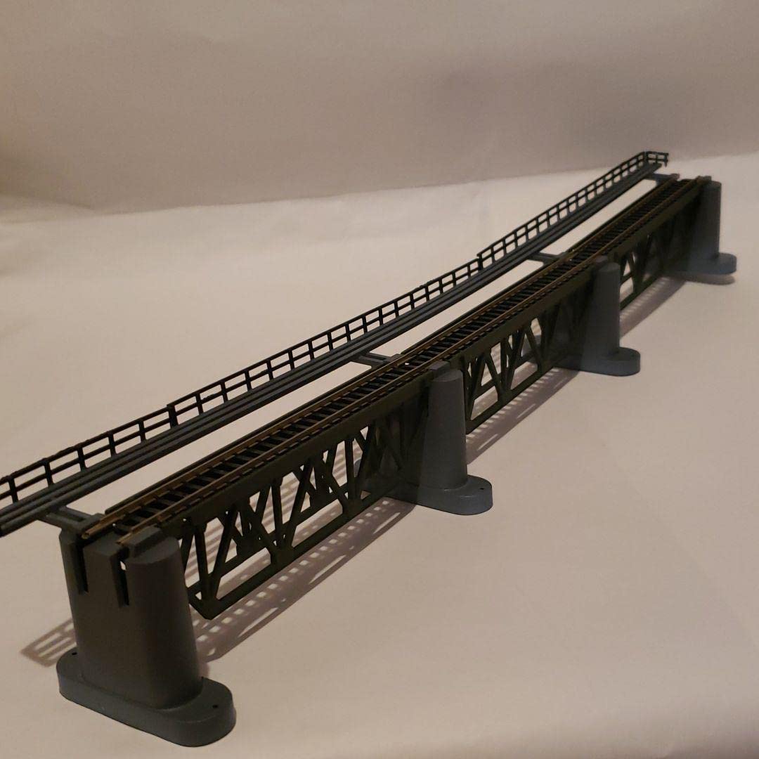 Nゲージ ジオラマ 「鉄橋とバーベキュー家族」 鉄道模型 ストラクチャー Nゲージ ジオラマ 「鉄橋とバーベキュー家族」 鉄道模型